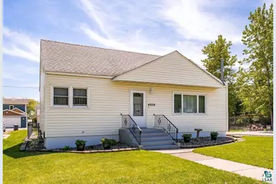 4604 Glenwood Street, Duluth, MN 55804 - Photo 3