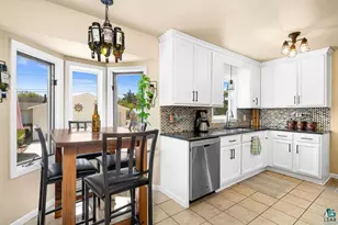 4604 Glenwood St, Duluth, MN 55804 - Photo 9