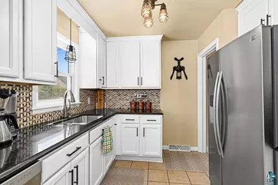4604 Glenwood Street, Duluth, MN 55804 - Photo 7