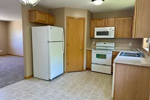 6960 91st St NE, Monticello, MN 55362 - Photo 3