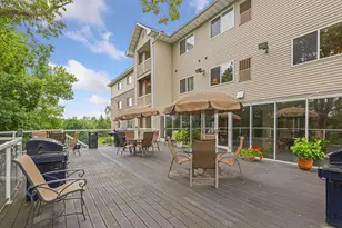 1321 Lake Dr W, Chanhassen, MN 55317 - Photo 5