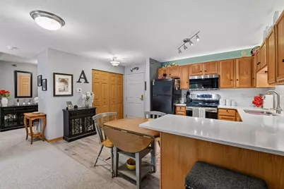 1321 Lake Drive W #123, Chanhassen, MN 55317 - Photo 7