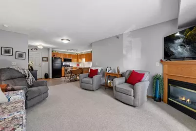 1321 Lake Drive W #123, Chanhassen, MN 55317 - Photo 11