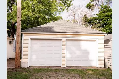 113 N Ash Street, Chaska, MN 55318 - Photo 3