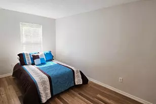 113 N Ash St, Chaska, MN 55318 - Photo 23