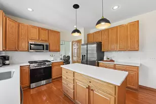2409 Golf Dr, Woodbury, MN 55129 - Photo 15