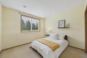 2409 Golf Dr, Woodbury, MN 55129 - Photo 35