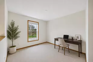 2409 Golf Dr, Woodbury, MN 55129 - Photo 23
