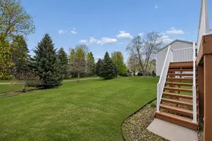 2409 Golf Dr, Woodbury, MN 55129 - Photo 37
