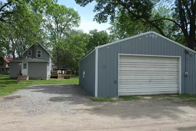 1521 Desoto Avenue N, Glencoe, MN 55336 - Photo 19