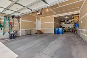 5046 Merrimac Ct N, Plymouth, MN 55446 - Photo 37