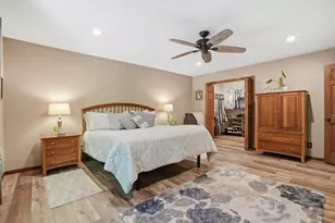13766 Princeton Ct, Savage, MN 55378 - Photo 45