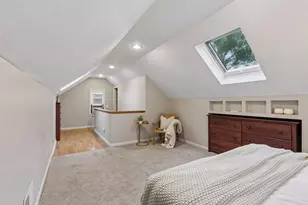 253 Washburn Ave N, Minneapolis, MN 55405 - Photo 17