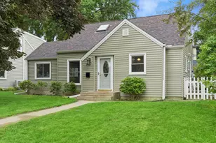 253 Washburn Ave N, Minneapolis, MN 55405 - Photo 1