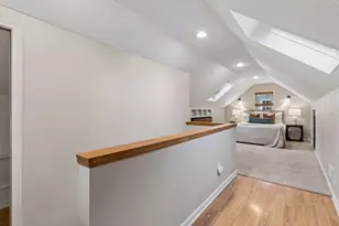 253 Washburn Ave N, Minneapolis, MN 55405 - Photo 17