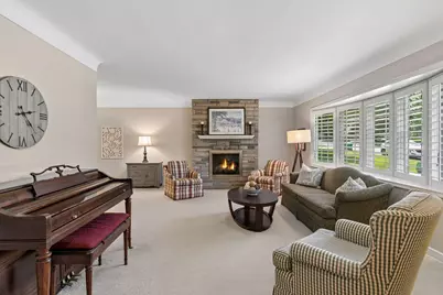 5917 Grimes Avenue S, Edina, MN 55424 - Photo 3