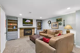 5917 Grimes Ave S, Edina, MN 55424 - Photo 19