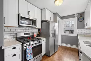 2043 Stanford Ave, Saint Paul, MN 55105 - Photo 11