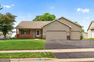 346 E Century St, Belle Plaine, MN 56011 - Photo 1