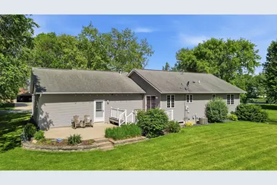 209 1st Avenue SW, Geneva, MN 56035 - Photo 3