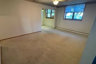 323 N German St, New Ulm, MN 56073 - Photo 3
