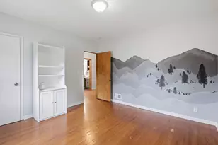 2258 W 105th St, Bloomington, MN 55431 - Photo 11