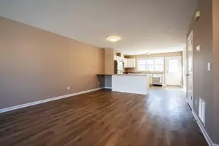 1613 E 24th St, Minneapolis, MN 55404 - Photo 5