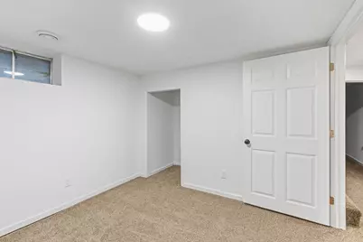 510 Wyoming Street E, Saint Paul, MN 55107 - Photo 25