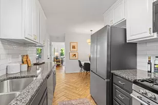 510 Wyoming St E, Saint Paul, MN 55107 - Photo 7