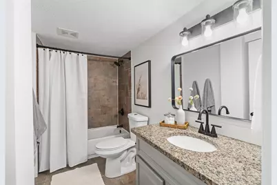 510 Wyoming Street E, Saint Paul, MN 55107 - Photo 15