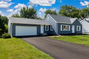 7438 Clinton Ave, Richfield, MN 55423 - Photo 1