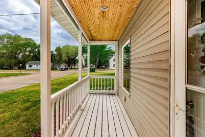 414 2nd Street NW, Barnesville, MN 56514 - Photo 3