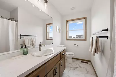 429 Collova Drive, Vadnais Heights, MN 55127 - Photo 23