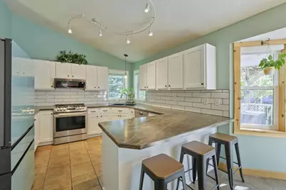 15612 Fremont Avenue S, Burnsville, MN 55306 - Photo 3