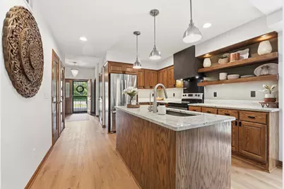 1945 Division Street N, North Saint Paul, MN 55109 - Photo 11