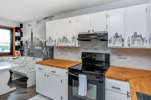 26 10th Street W, Saint Paul, MN 55102 - Photo 3