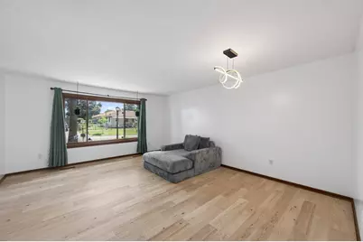 1631 Woodbridge Street, Saint Paul, MN 55117 - Photo 3