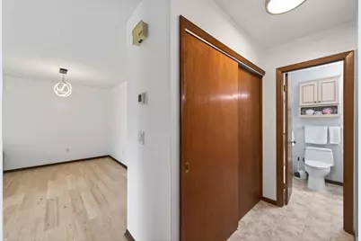 1631 Woodbridge Street, Saint Paul, MN 55117 - Photo 13