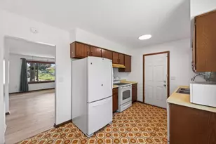 1631 Woodbridge St, Saint Paul, MN 55117 - Photo 7