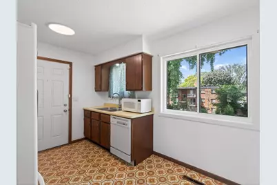 1631 Woodbridge Street, Saint Paul, MN 55117 - Photo 5