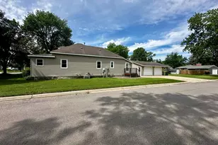 415 N 6th St, Marshall, MN 56258 - Photo 1