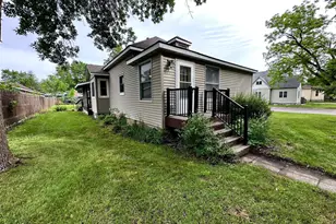 415 N 6th St, Marshall, MN 56258 - Photo 5