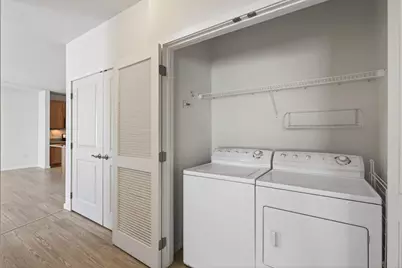 619 8th Street SE #308, Minneapolis, MN 55414 - Photo 19