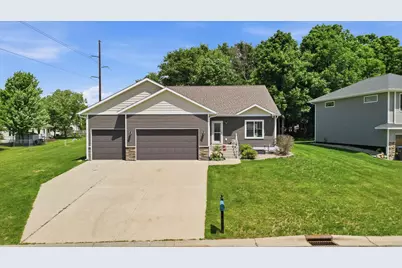 300 Tanager Road, Mankato, MN 56001 - Photo 1