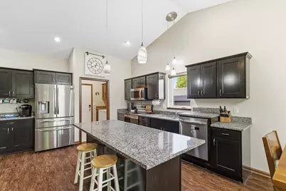 300 Tanager Road, Mankato, MN 56001 - Photo 21