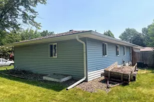 1306 11th St SE, Saint Cloud, MN 56304 - Photo 13
