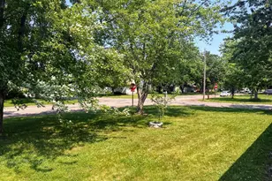 1306 11th St SE, Saint Cloud, MN 56304 - Photo 11