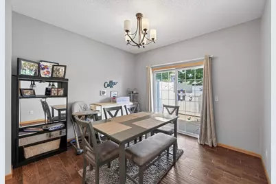 440 Hickory Lane N, Oakdale, MN 55128 - Photo 11