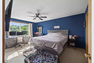 440 Hickory Lane N, Oakdale, MN 55128 - Photo 23