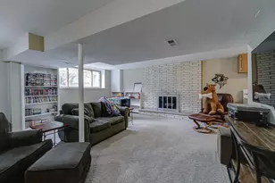 1525 St Croix Cir, Golden Valley, MN 55422 - Photo 53
